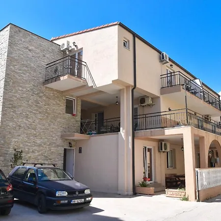 Ksenia Duletic Apartament